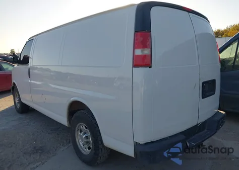 2017 Chevrolet Express 2500 Work Van из США, поврежденный, VIN 1GCWGAFF8H1183886